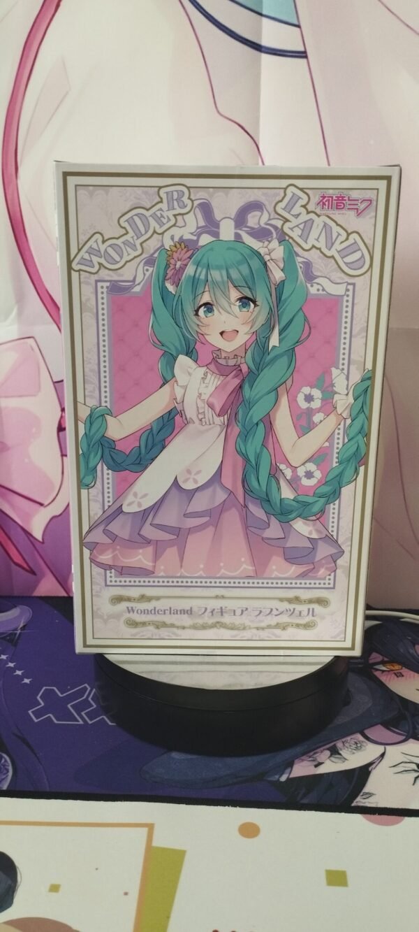 1752739067910 MIKU HATSUNE - MIKU WONDERLAND FIGURE SERIES - RAIPONCE Ver.